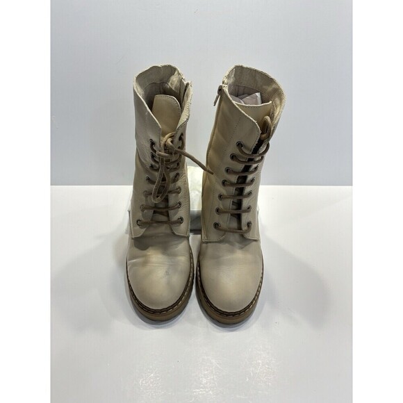 Bertuchi Combat Boots Womens Soft Leather Beige Zip Up Traction Heel Sz 9 - Picture 4 of 15